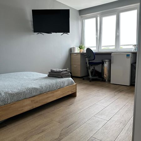 Super Studio En Face De La Gare De Mulhouse Apartment Exterior photo
