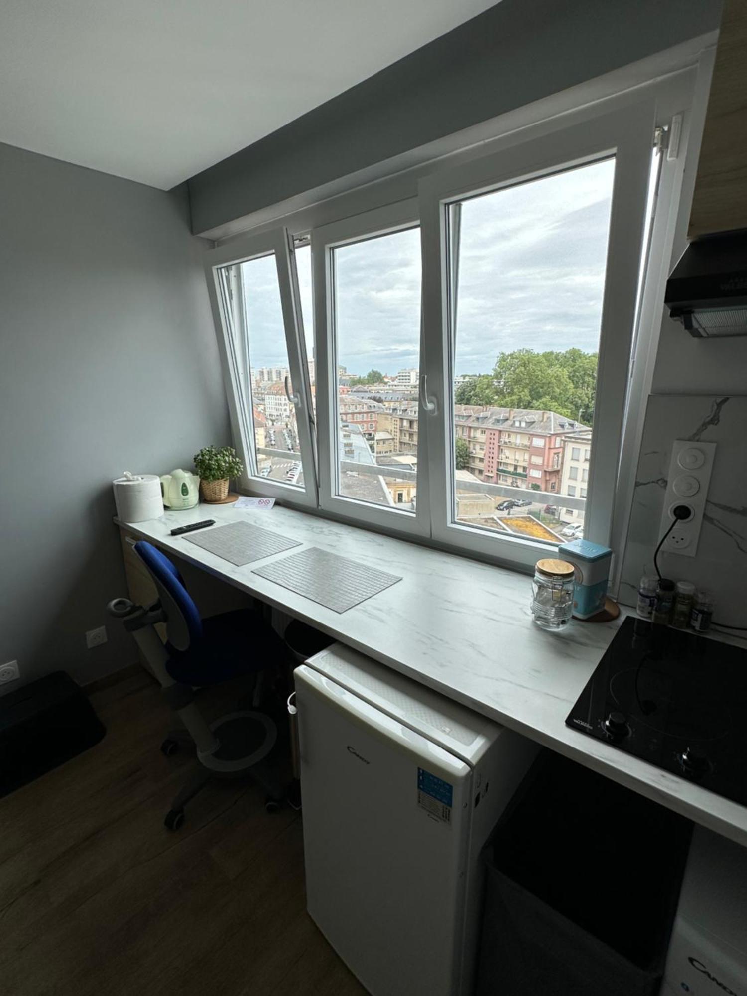 Super Studio En Face De La Gare De Mulhouse Apartment Exterior photo